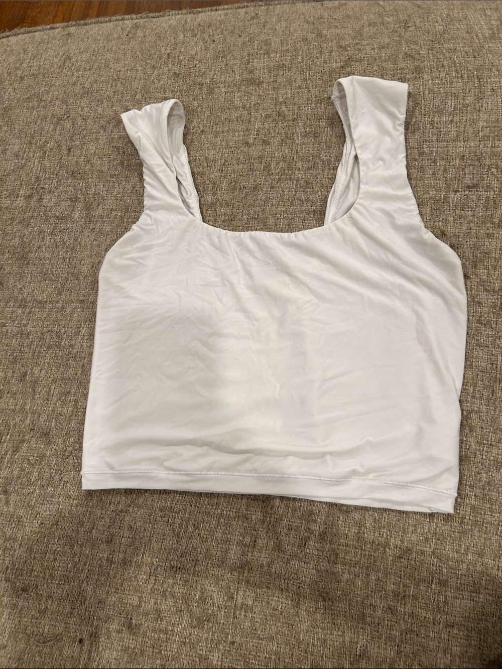 aerie smoothez White Scoop Crop Tank